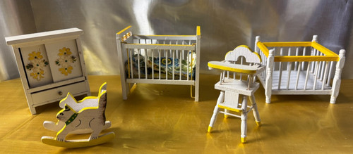 Dollhouse lot cat baby - cat,