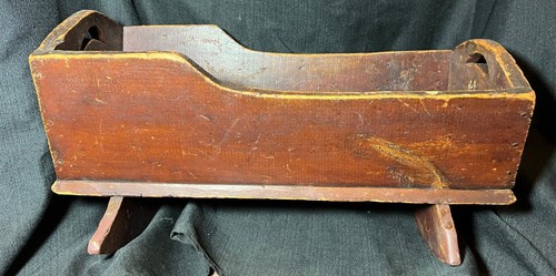 Antique old american folk art - old,